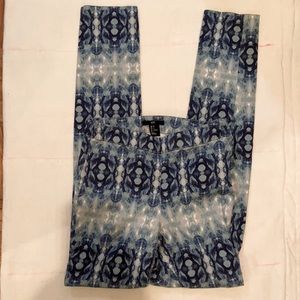 H&M  printed skinny pants